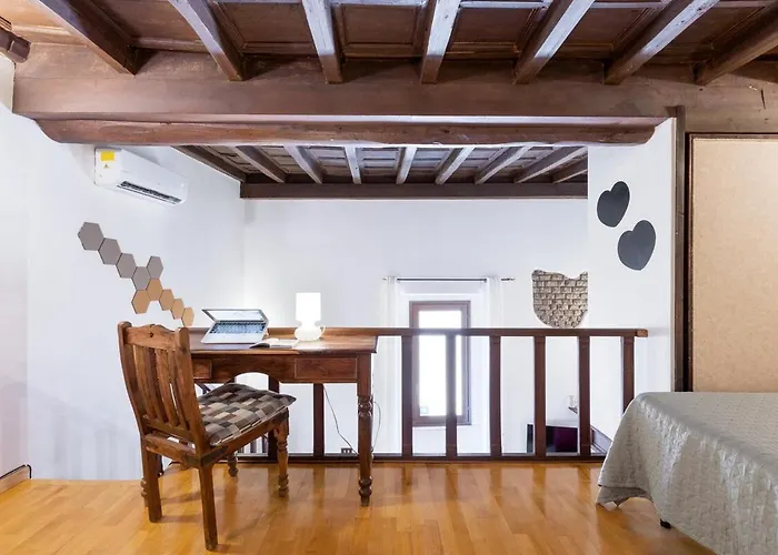 Trastevere Duplex Loft * Rome